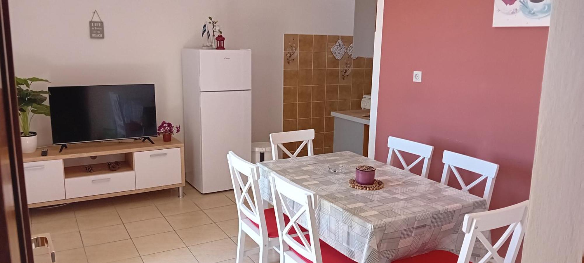 Apartmani Alaga B Tribalj Buitenkant foto