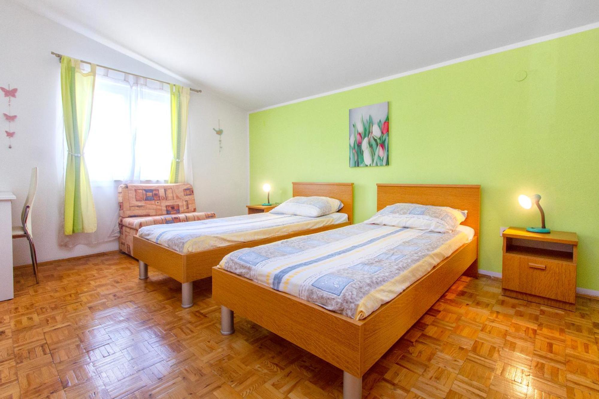 Apartmani Alaga B Tribalj Buitenkant foto